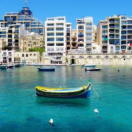 Luxe With Valletta And Harbour Views 아파트 슬리에마