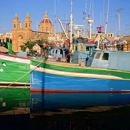 Luxe With Valletta And Harbour Views 슬리에마