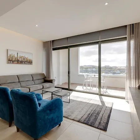 Luxe With Valletta And Harbour Views Apartamento Sliema