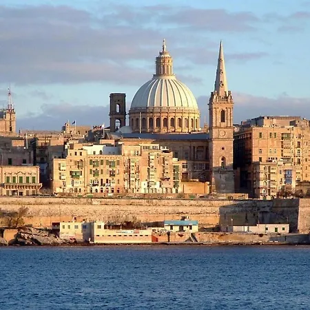 Luxe With Valletta And Harbour Views * 斯利马