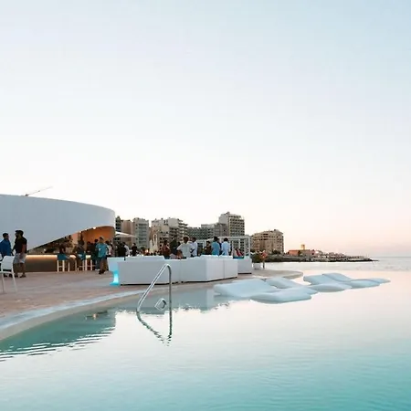 Luxe With Valletta And Harbour Views Daire Sliema