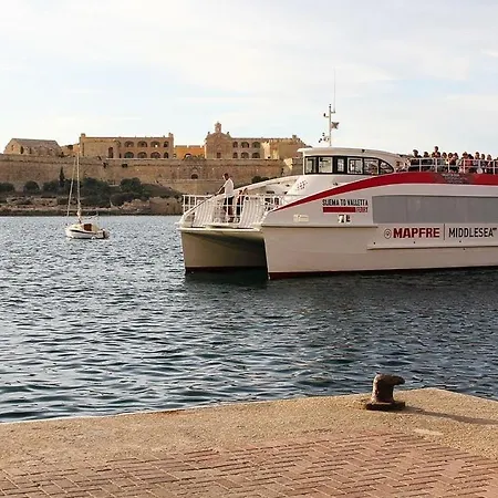 Luxe With Valletta And Harbour Views * 斯利马