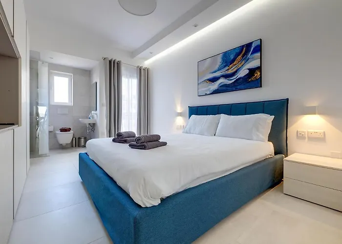 Luxe With Valletta And Harbour Views דירה סליאמה