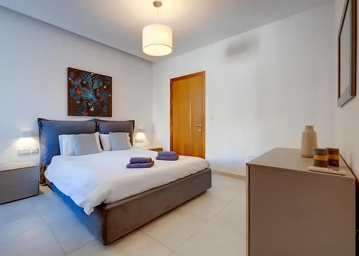 Luxe With Valletta And Harbour Views * Σλιέμα