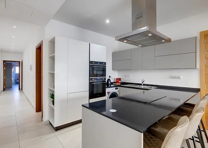 דירה Luxe With Valletta And Harbour Views