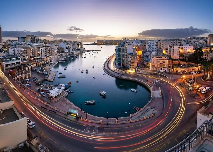 Luxe With Valletta And Harbour Views *