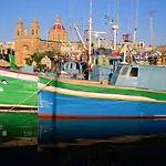 Luxe With Valletta And Harbour Views Sliema