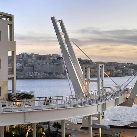 Apartman Luxe With Valletta And Harbour Views