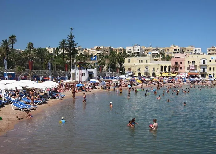 Luxe With Valletta And Harbour Views